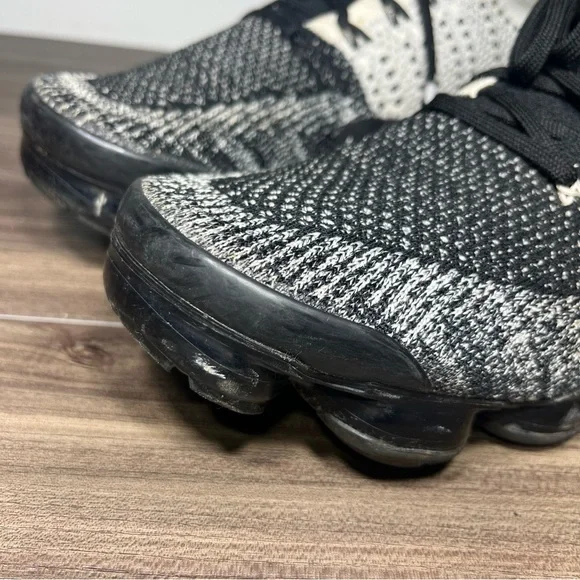 Nike Air VaporMax Flyknit 2 “Orca” Size 10 - Picture 3 of 10